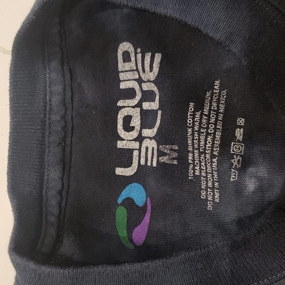 Liquid Blue 'Kiss' Men's T-Shirt Black Blue Medium 2013 UNISEX - Picture 3 of 10